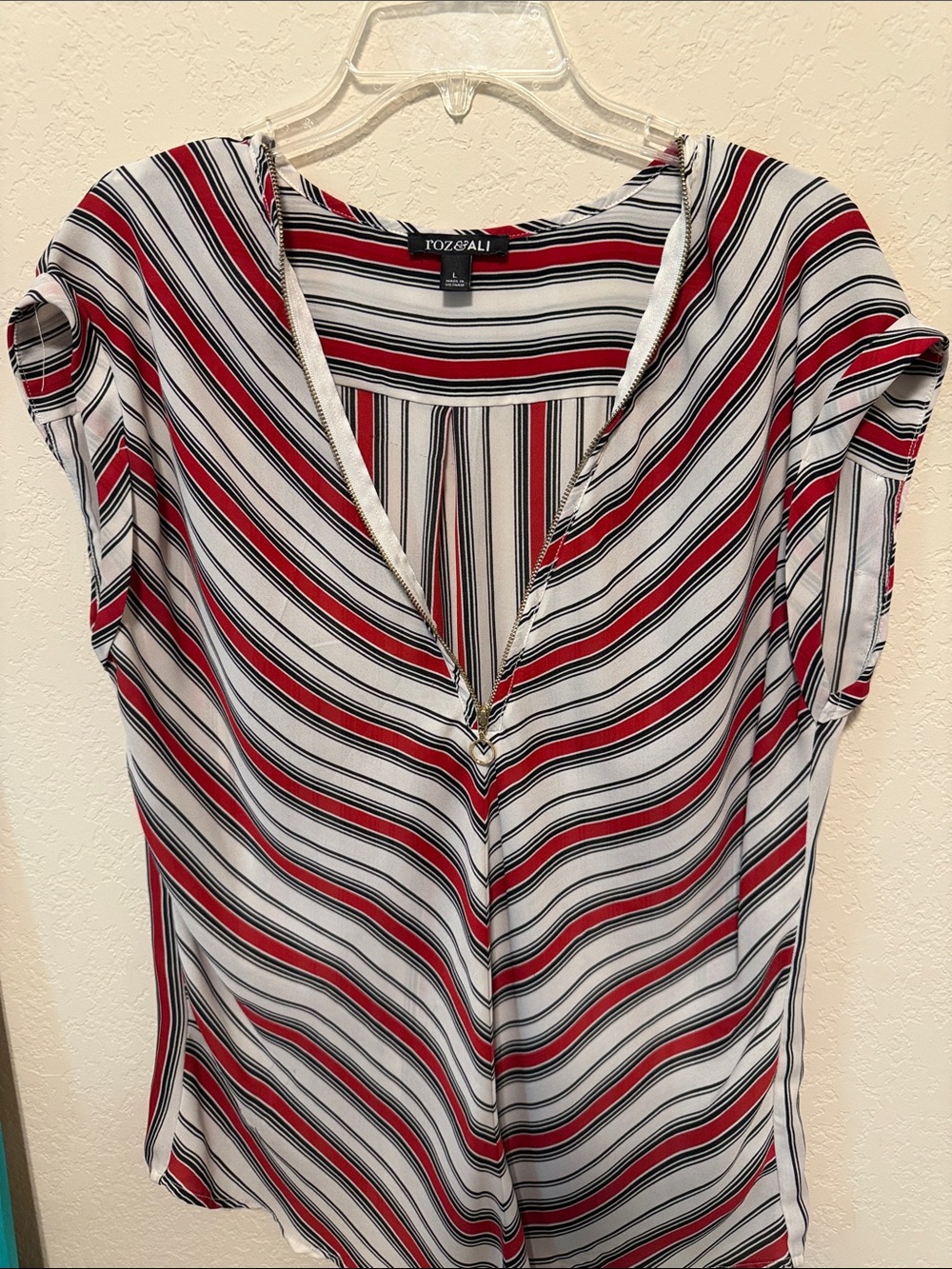 Roz & Ali White Red and Black Striped V-Neck Blouse